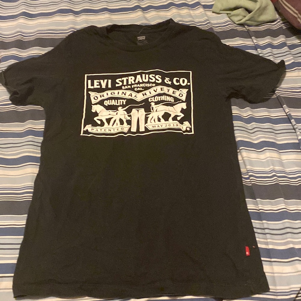 Livis shirt